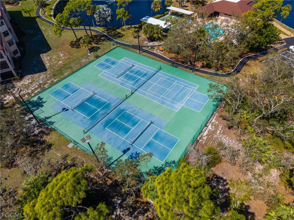 23465 Harbor View Road, Unit 734 Punta Gorda, FL 33980 - Photo 36 of 40 a view of a yard