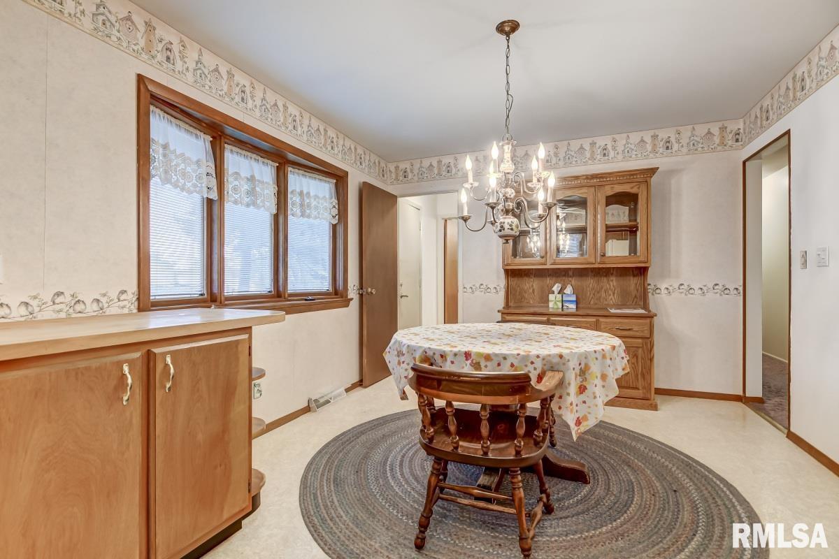 14 Lariat Drive Springfield, IL 62702 - Photo 12 of 36