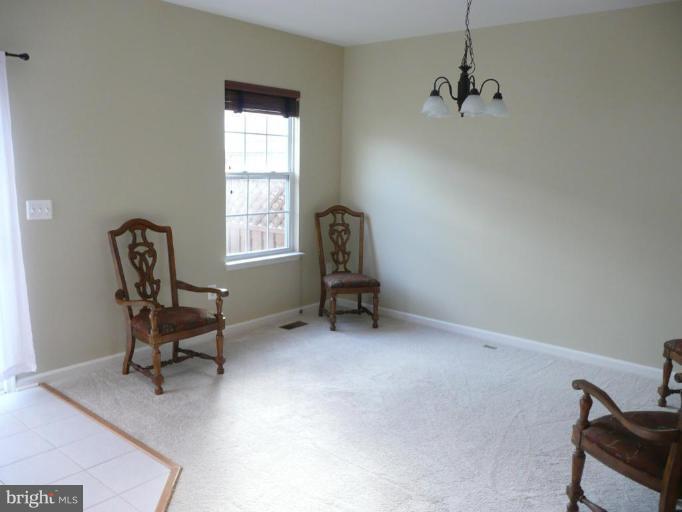 5005 Leasdale Road Rosedale, MD 21237 - Photo 4 of 23 Family Room