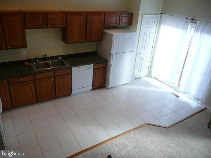 5005 Leasdale Road Rosedale, MD 21237 - Photo 9 of 23 Kitchen