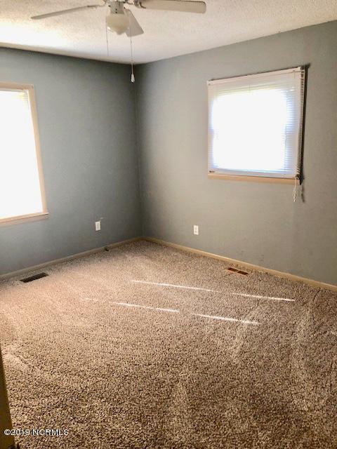 136 Swan Point Road Sneads Ferry, NC 28460 - Photo 15 of 24 Bedroom 3