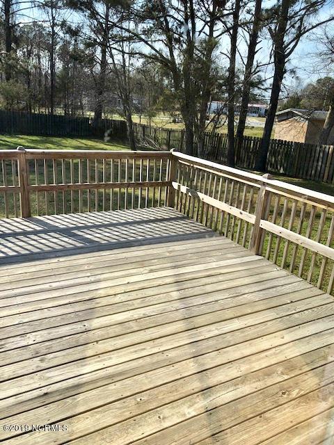 136 Swan Point Road Sneads Ferry, NC 28460 - Photo 18 of 24 Deck
