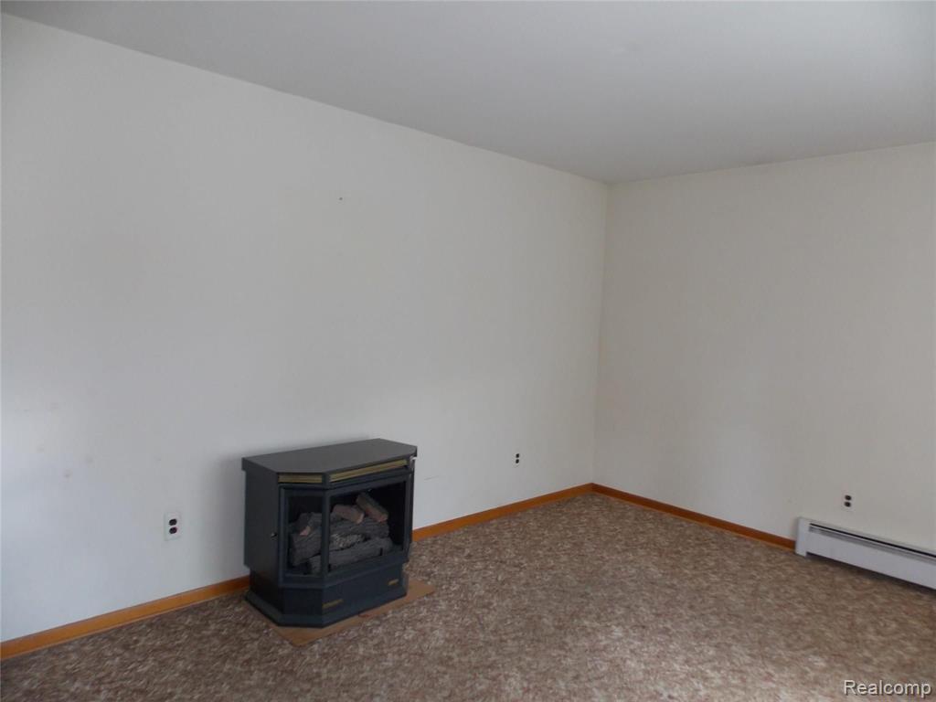 350 Shadywood Road Rochester Hills, MI 48307 - Photo 12 of 27