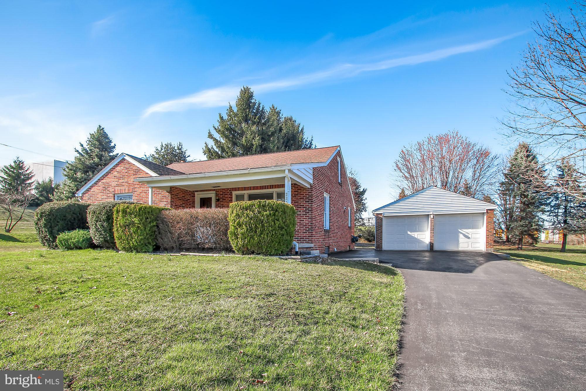 225 Church Road York, PA 17406 - Photo 2 of 25 Gallery Image 2