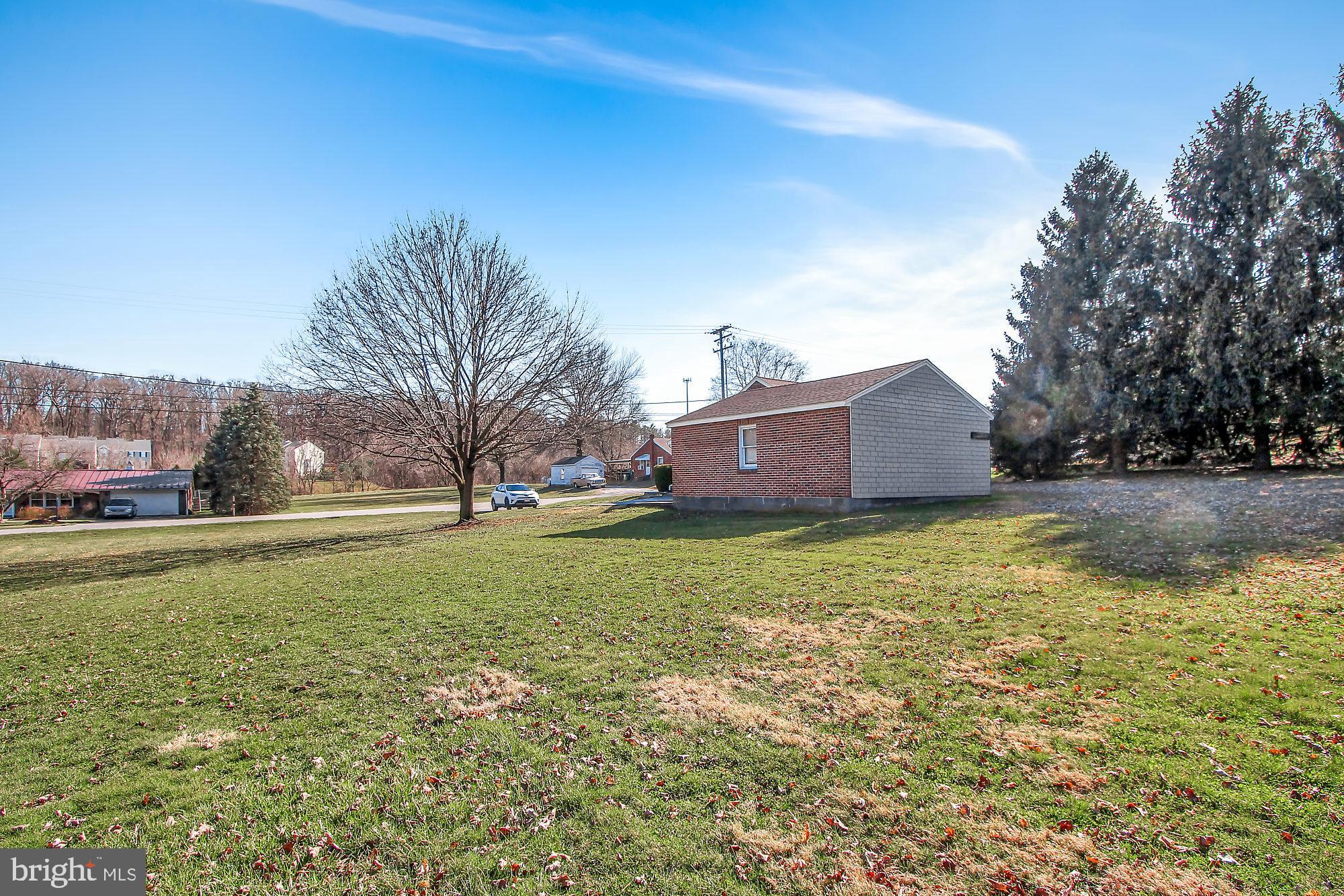 225 Church Road York, PA 17406 - Photo 23 of 25 Gallery Image 23