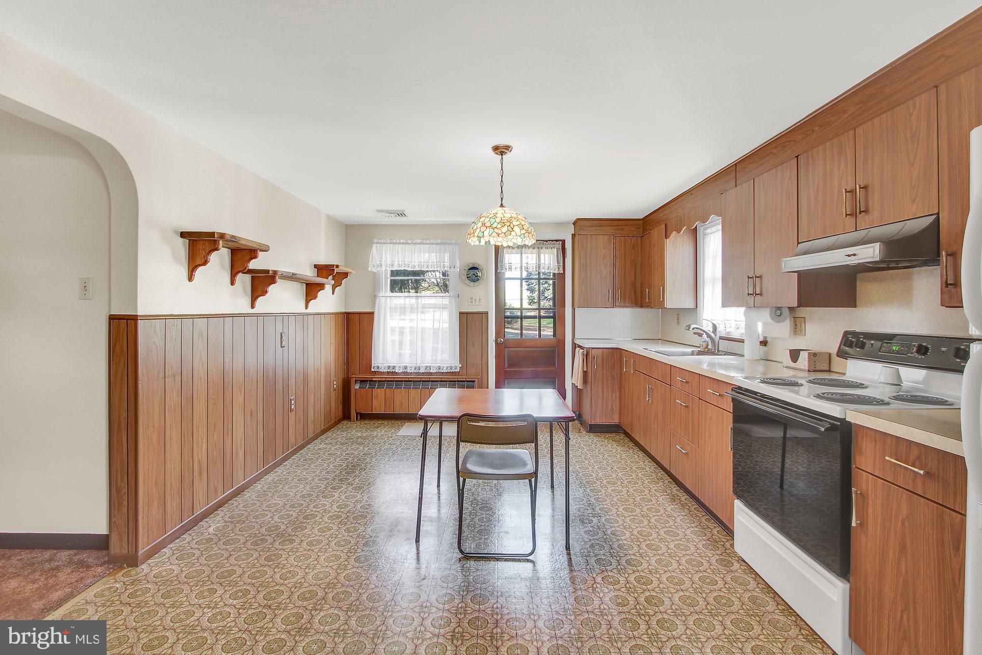225 Church Road York, PA 17406 - Photo 5 of 25 Gallery Image 5