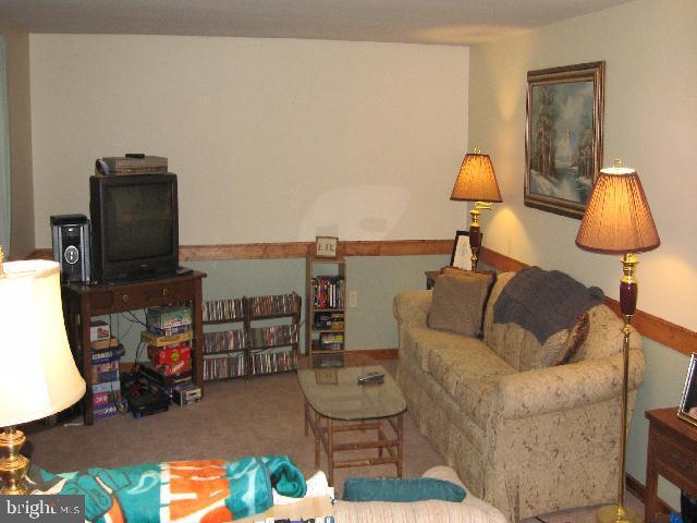 2489 Noble Road Kirkwood, PA 17536 - Photo 8 of 16