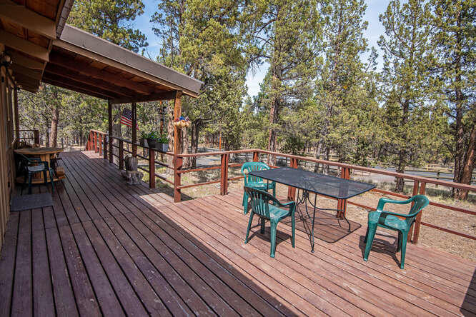 64145 Tyler Road Bend, OR 97703 - Photo 17 of 17 64145 Tyler Rd Bend OR 97701-small-015-0