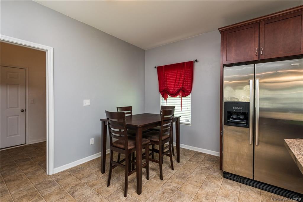 3011 Sweetspire Road Charlotte, NC 28215 - Photo 14 of 35 Gallery Image 14
