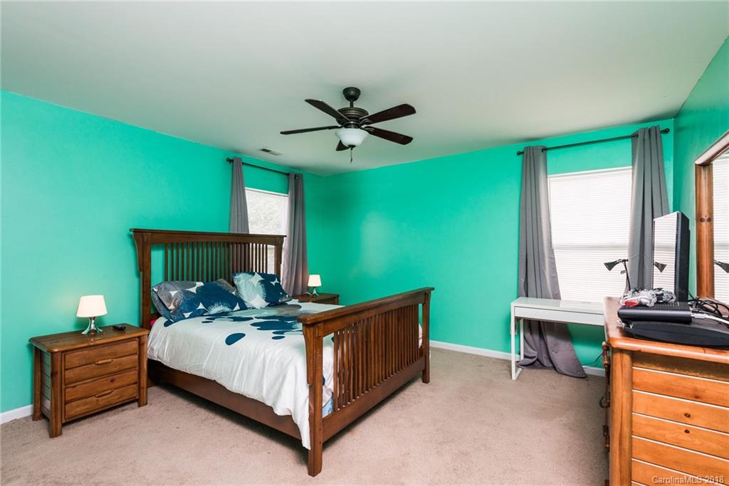 3011 Sweetspire Road Charlotte, NC 28215 - Photo 26 of 35 Gallery Image 26