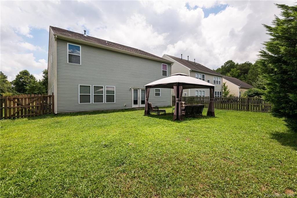 3011 Sweetspire Road Charlotte, NC 28215 - Photo 32 of 35 Gallery Image 32
