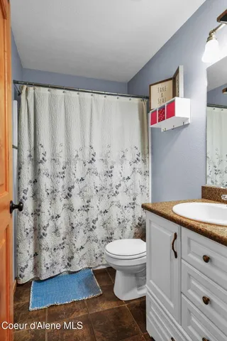 $1,010,000 | 181 Deer Meadow Lane, Blanchard, ID 83804