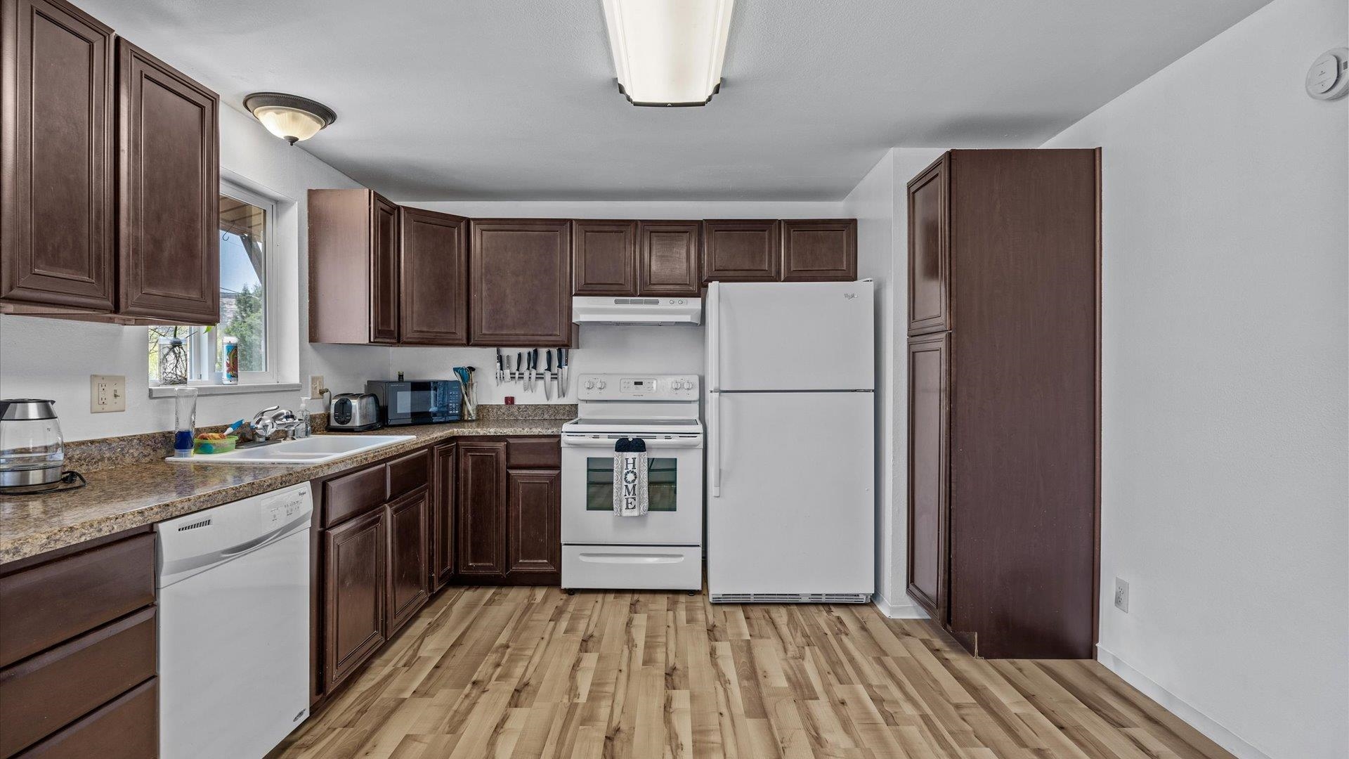 2115 Saguaro Road Grand Junction, CO 81507 - Photo 4 of 31 Gallery Image 4