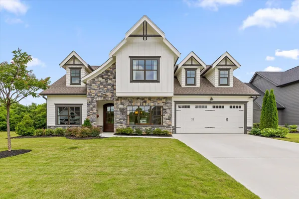 $725,000 | 7723 Carnice Drive, Ooltewah, TN 37363