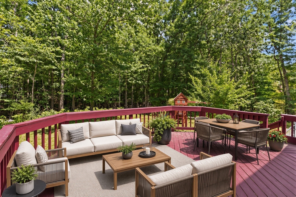 35 Castle Drive Sharon, MA 02067 - Photo 30 of 38