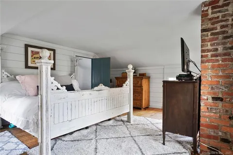 $6,500 | 2 Deforest Road, Wilton, CT 06897