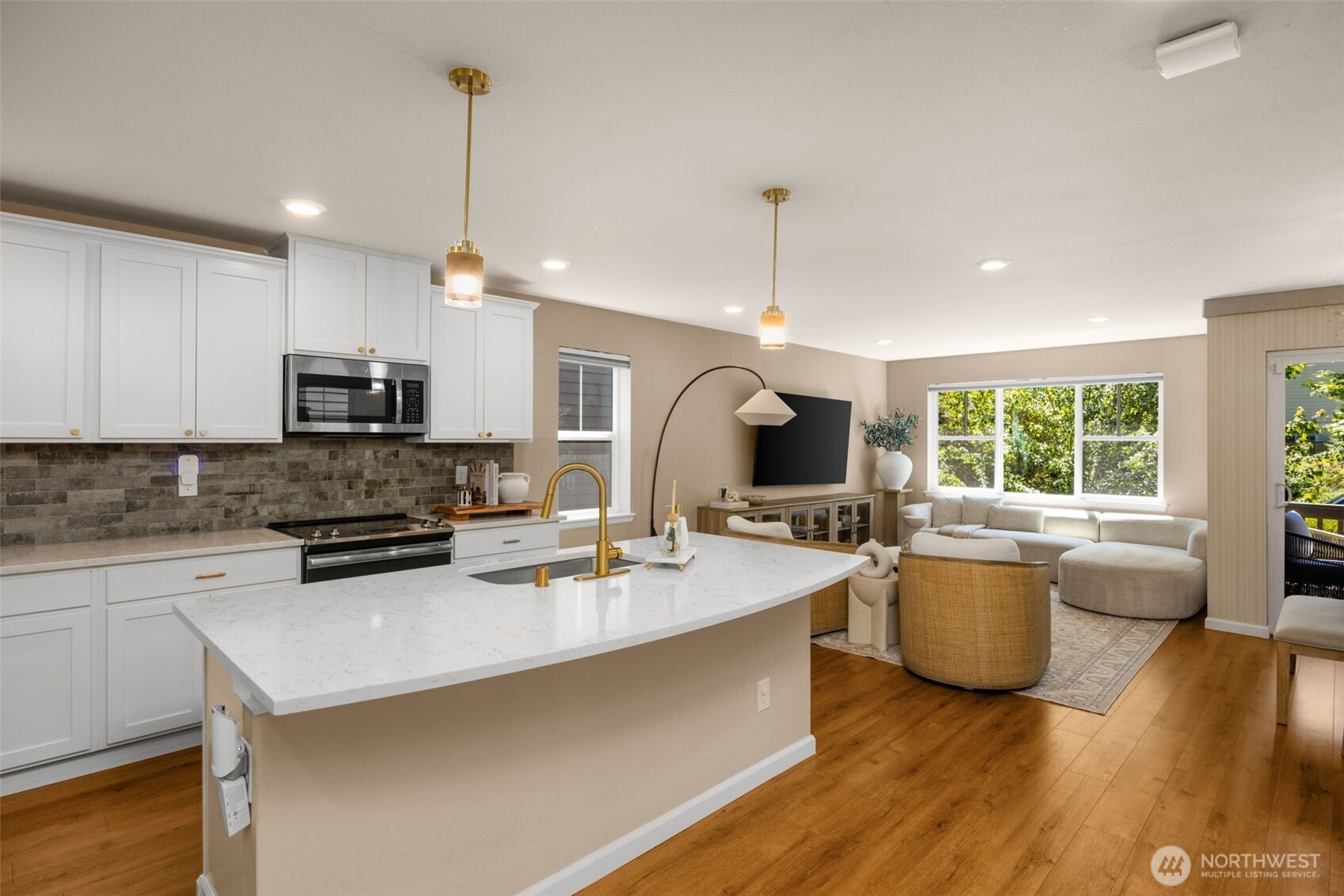 3204 Southwest Holly Street Seattle, WA 98126 - Photo 8 of 33