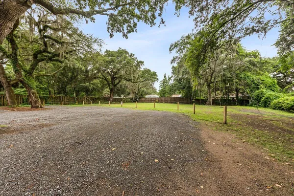 $1,850 | 1156 Russell Drive, Unit 25, Mount Pleasant, SC 29464