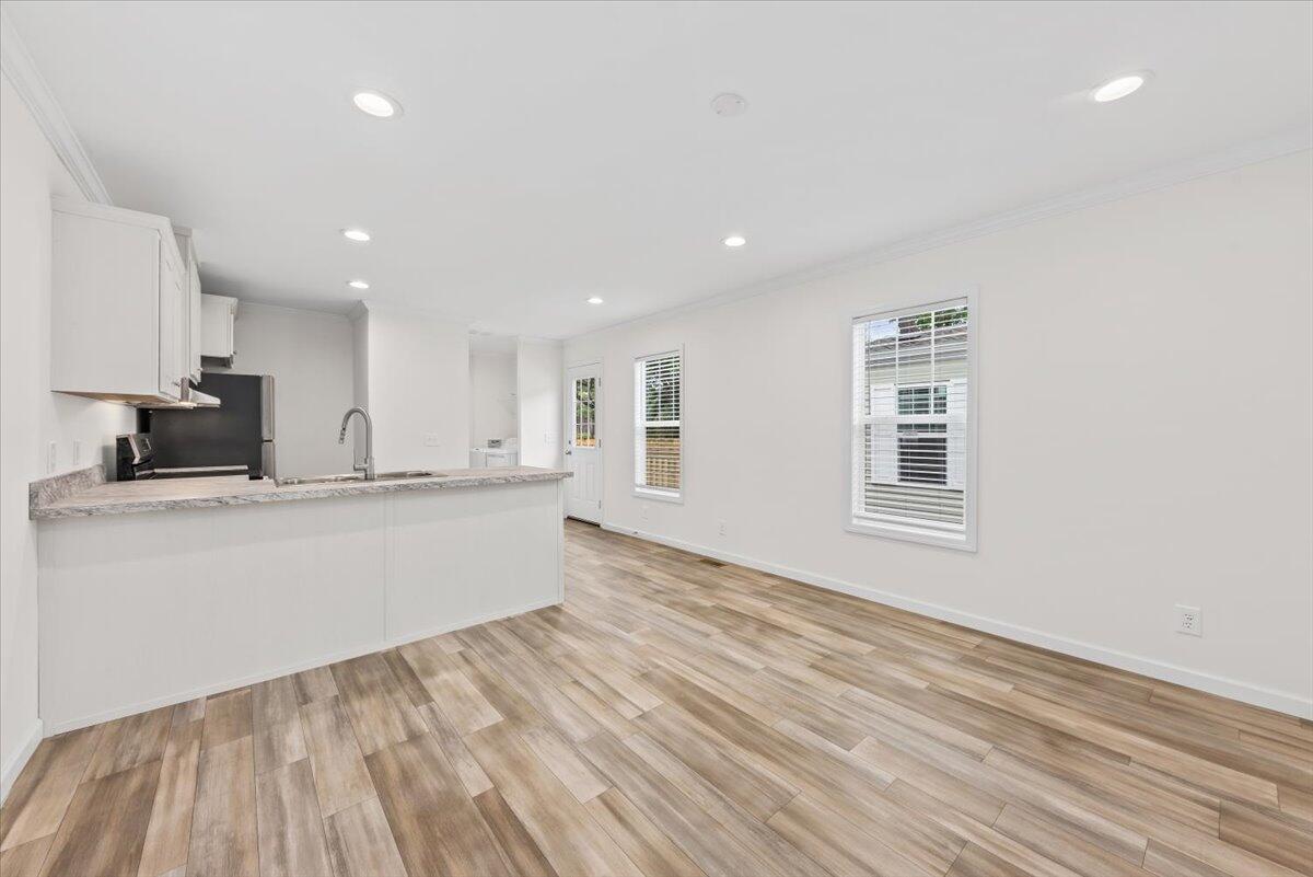 1156 Russell Drive, Unit 25 Mount Pleasant, SC 29464 - Photo 5 of 34 15-LLP2433 2024-11-17