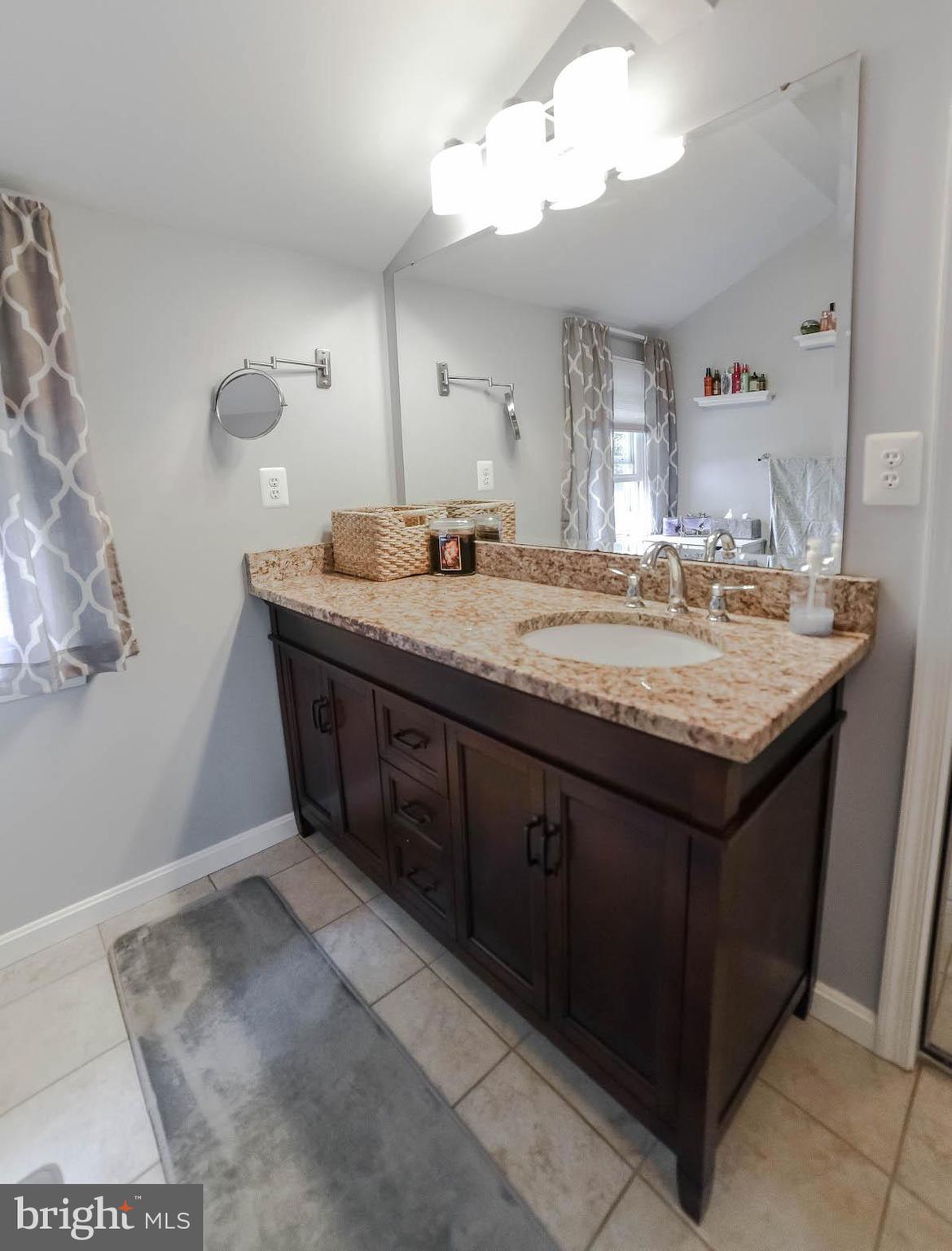 8695 Lowell Road Pomfret, MD 20675 - Photo 34 of 43 Primary Bath