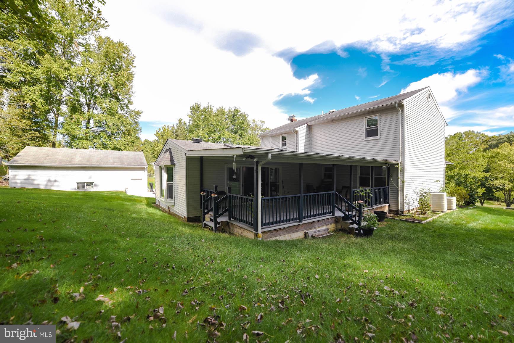 8695 Lowell Road Pomfret, MD 20675 - Photo 39 of 43