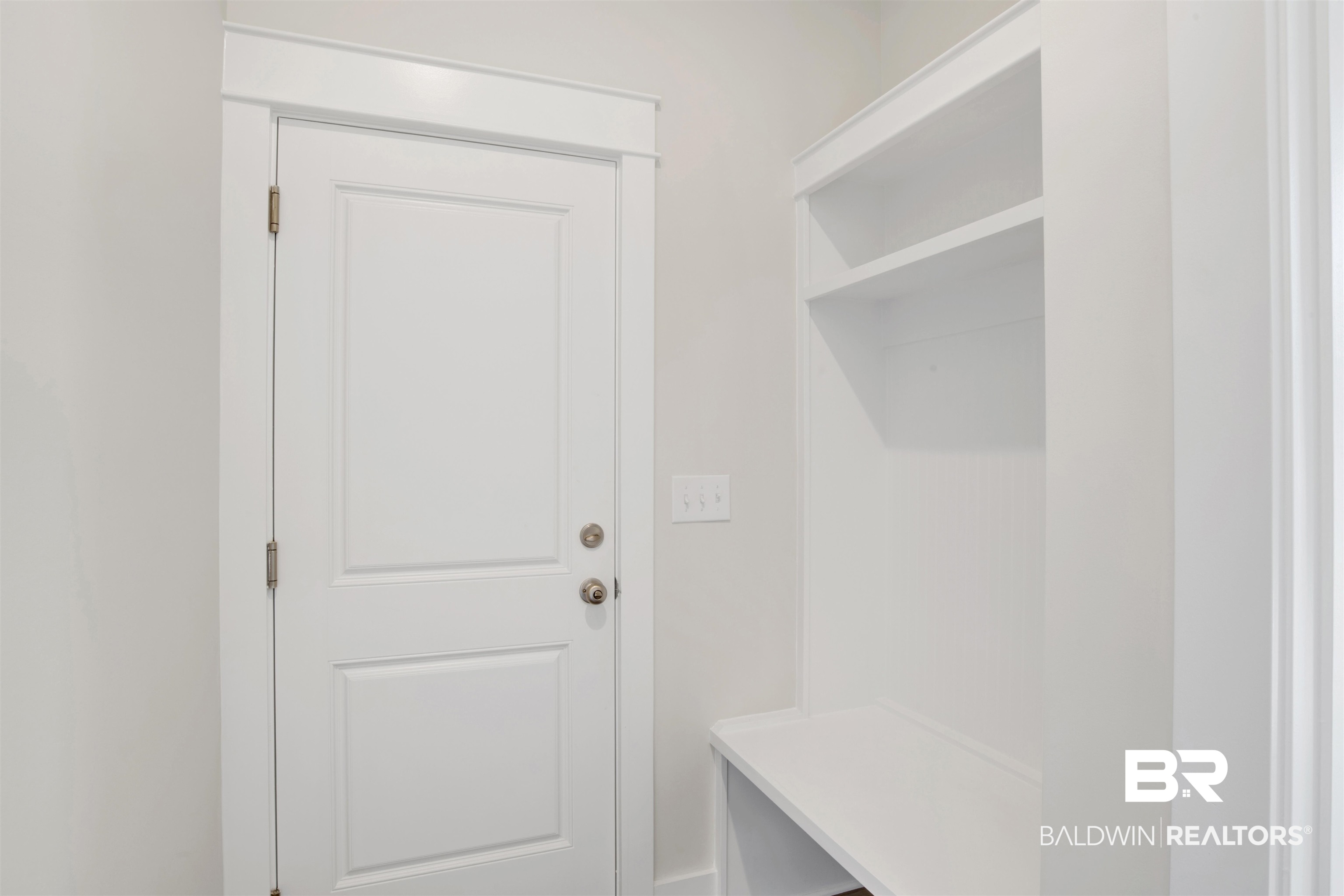 9687 Widgeon Court Daphne, AL 36526 - Photo 26 of 40 View of mudroom