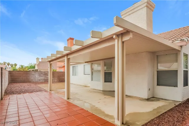 $1,835 | 6093 Bing Cherry Drive, Las Vegas, NV 89142