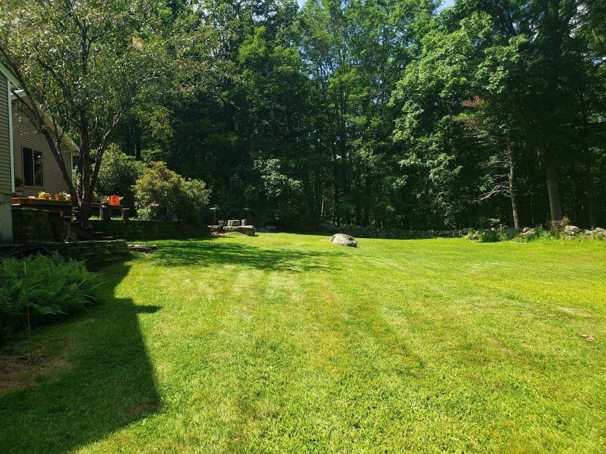 144 Nottingham Road Deerfield, NH 03037 - Photo 4 of 23