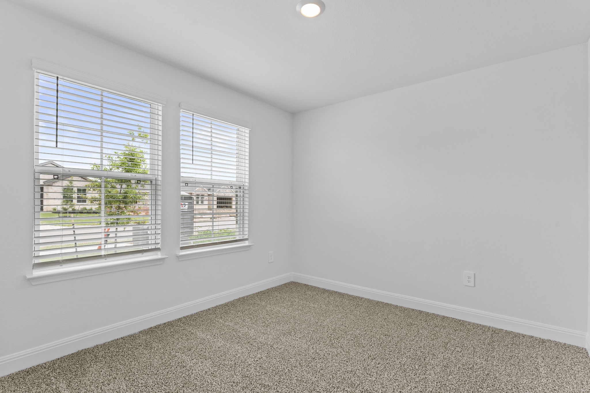 269 Rivers Edge Drive Georgetown, TX 78628 - Photo 6 of 30