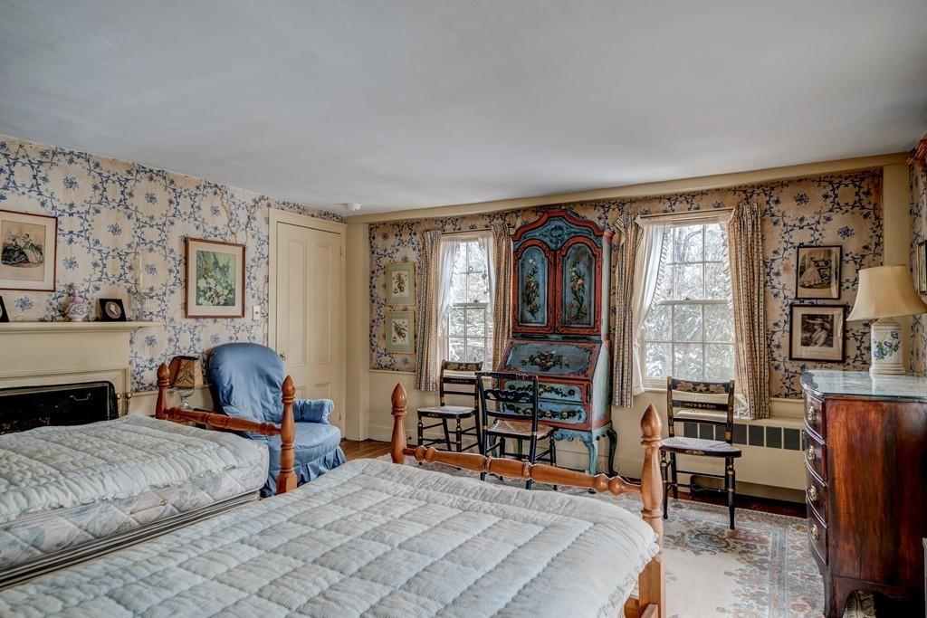 15-19 Strawberry Hill Street Dover, MA 02030 - Photo 19 of 26