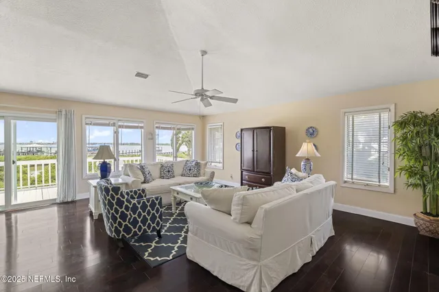 $1,290,000 | 111 Porpoise Point Drive, St. Augustine, FL 32084