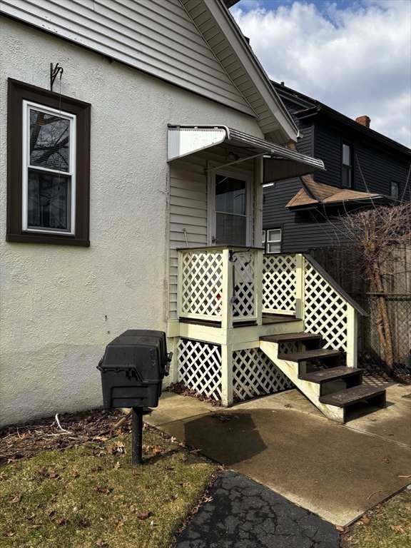 91 Daviston Street Springfield, MA 01108 - Photo 33 of 38