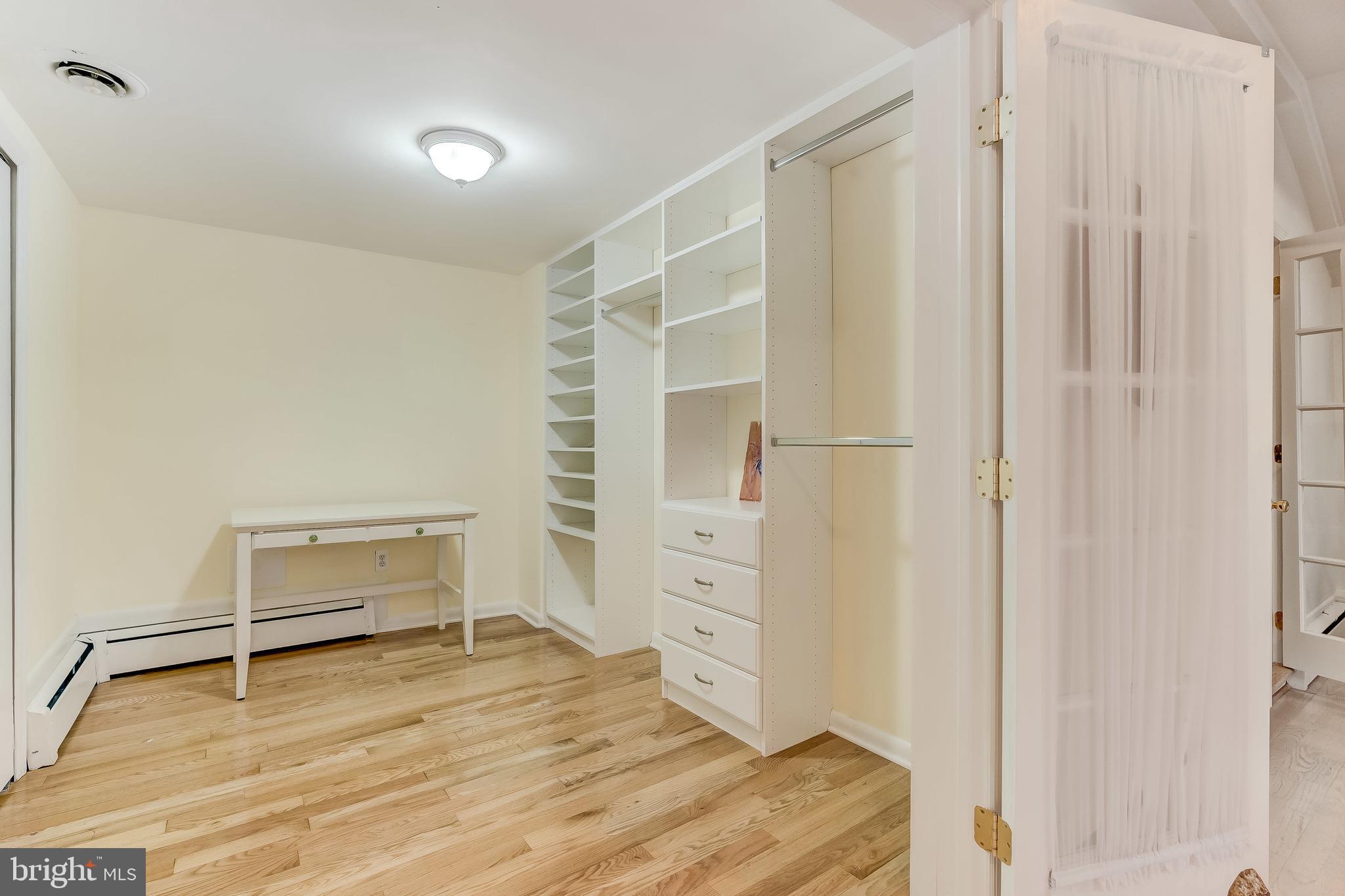 126 Round Bay Road Severna Park, MD 21146 - Photo 35 of 80 Dream closet and dressing area