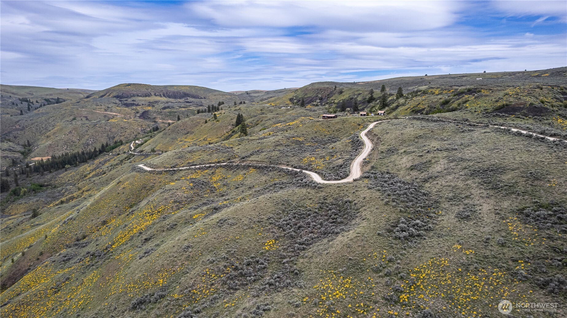 0 Chelan Hills Acres Road Orondo, WA 98843 - Photo 14 of 37 a view of a mountain in the distance