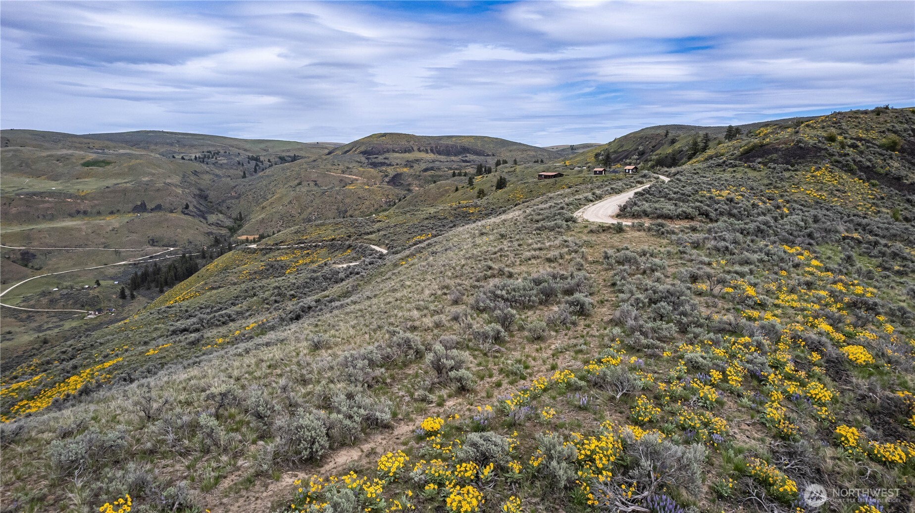 0 Chelan Hills Acres Road Orondo, WA 98843 - Photo 15 of 37 a view of mountain view with mountains in the background