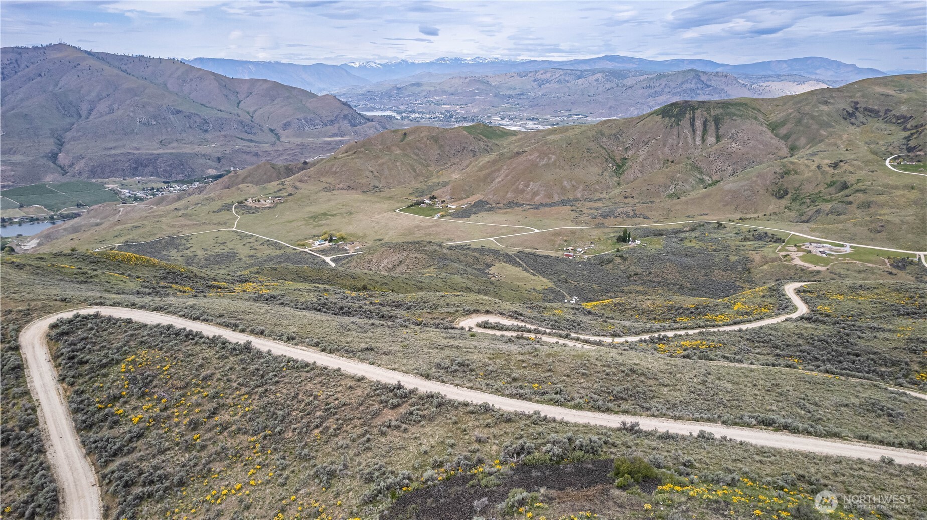0 Chelan Hills Acres Road Orondo, WA 98843 - Photo 19 of 37 a view of mountain