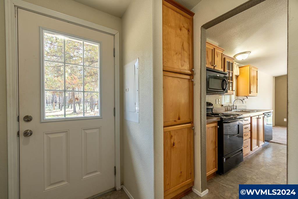 150489 Kurtz Road La Pine, OR 97739 - Photo 22 of 44