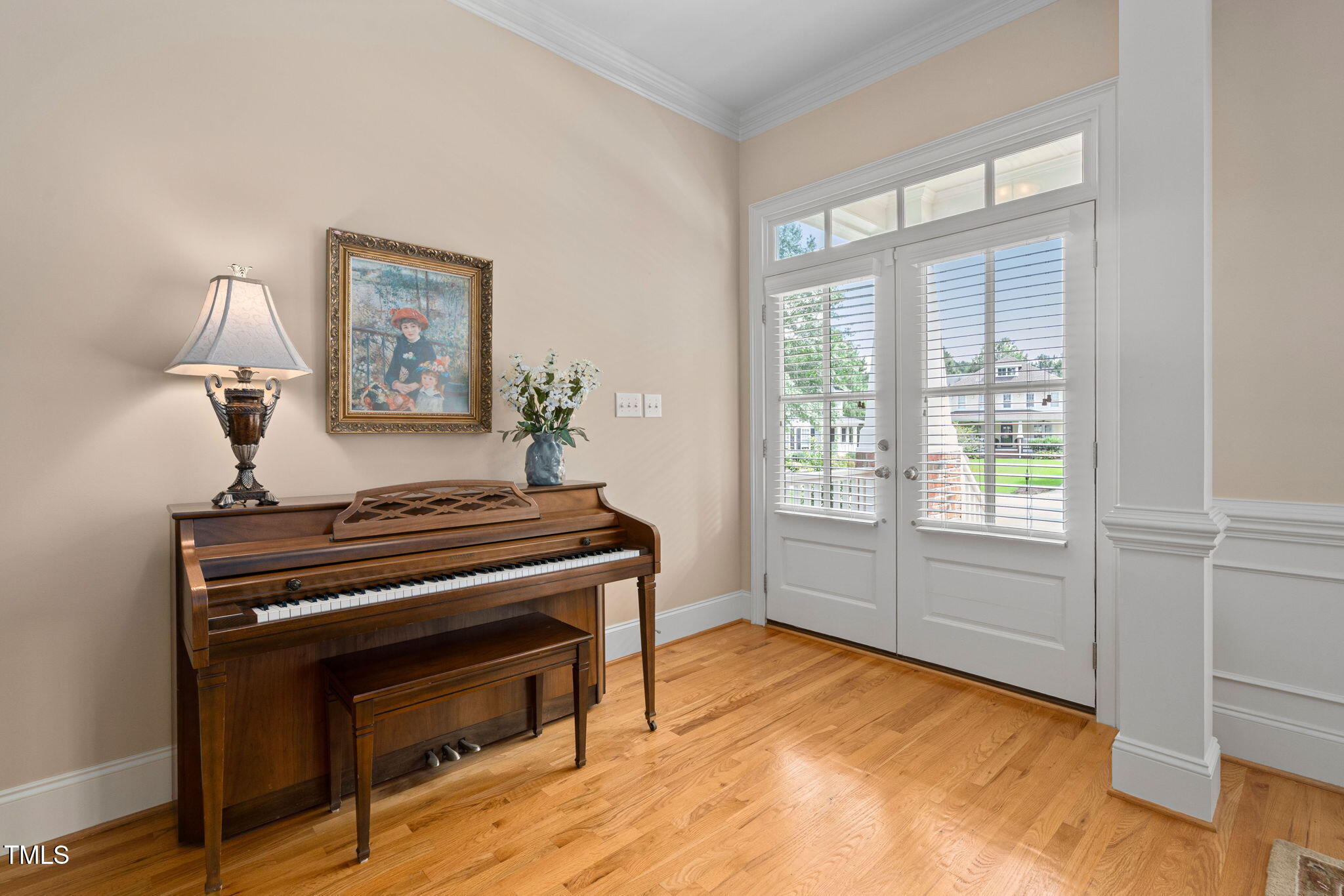 87-web-or-mls-1104-colonial-club-rd
