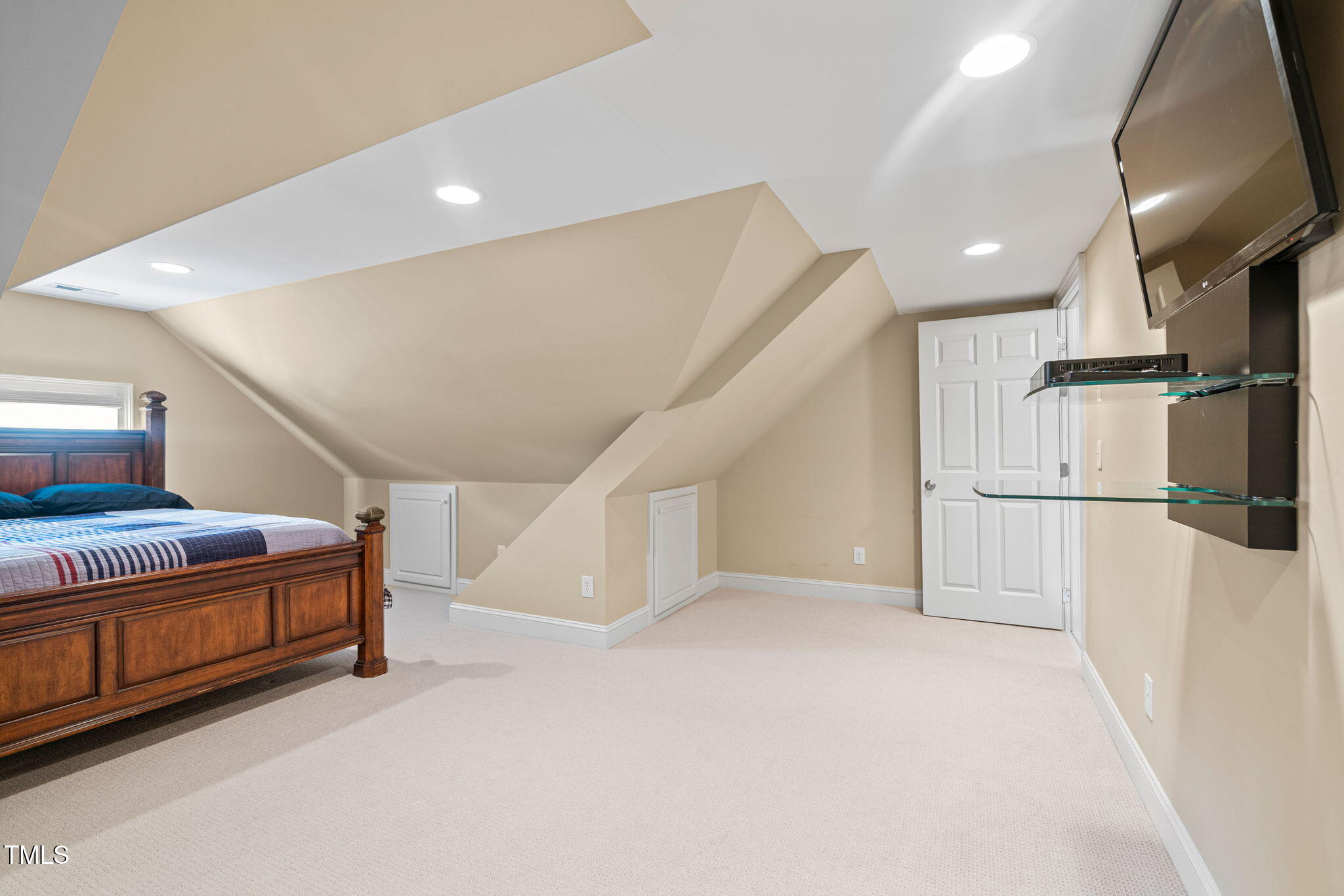 1104 Colonial Club Road Wake Forest, NC 27587 - Photo 35 of 52 93-web-or-mls-1104-colonial-club-rd