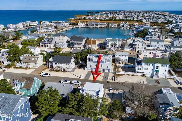 $1,595,000 | 28 Jacqueline Avenue, Beach Haven, NJ 08008