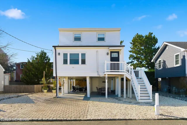 $1,595,000 | 28 Jacqueline Avenue, Beach Haven, NJ 08008