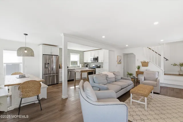 $1,595,000 | 28 Jacqueline Avenue, Beach Haven, NJ 08008