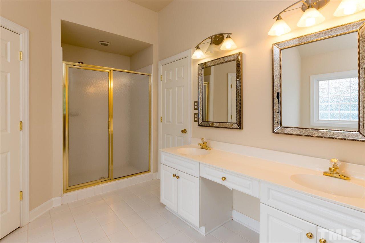 5140 Killarney Hope Drive Raleigh, NC 27613 - Photo 9 of 25 Gallery Image 9