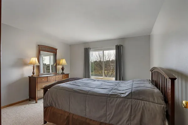 $579,900 | W5071 Clearwater Lane, Sugar Creek, WI 53121