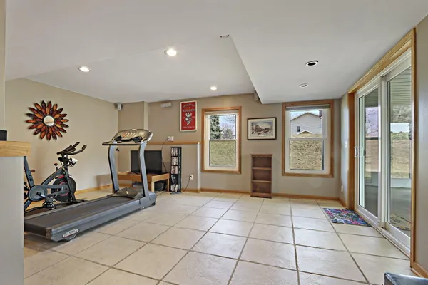 $579,900 | W5071 Clearwater Lane, Sugar Creek, WI 53121