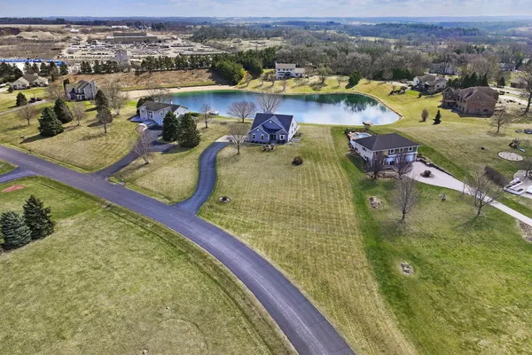$579,900 | W5071 Clearwater Lane, Sugar Creek, WI 53121