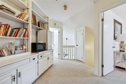$110,000 | 2002 Greenpoint Drive, Unit 2002, New Orleans, LA 70114