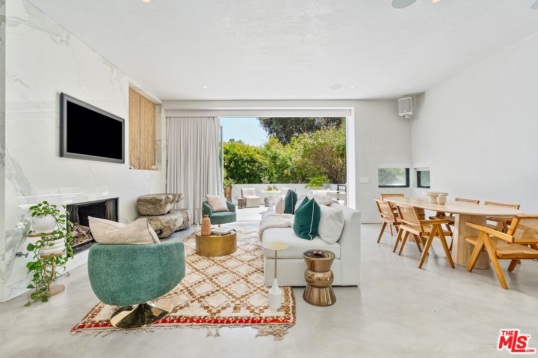 15 Reef Street Marina del Rey, CA 90292 - Photo 7 of 52