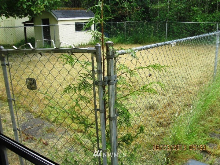 101 Hughes Road Port Angeles, WA 98362 - Photo 4 of 16 Gallery Image 4
