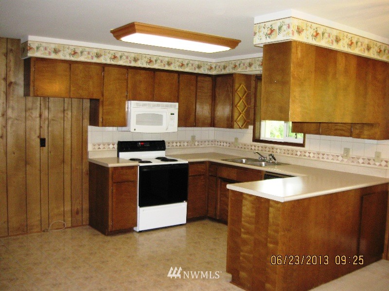 101 Hughes Road Port Angeles, WA 98362 - Photo 5 of 16 Gallery Image 5
